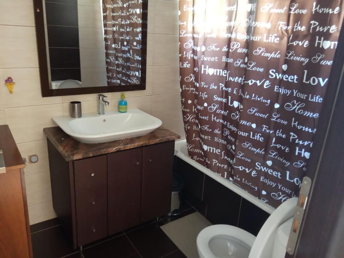 Rural 3-Bedroom House カラマタ エクステリア 写真